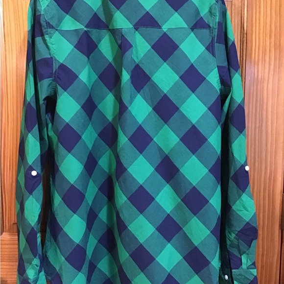 Women’s size XL   NWT crown, and ivy green and navy button down TOP - Picture 4 of 5